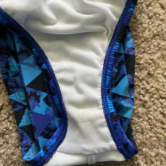 Speedo One Piece Swim Suit- Size 6 - Picture 6 of 6